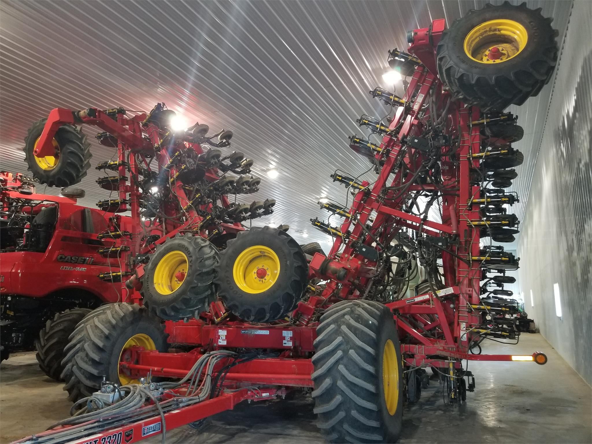 2015 Bourgault 7950 Equipment Image0