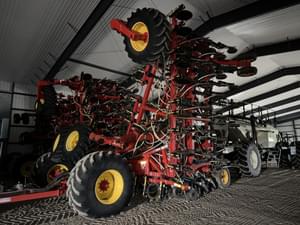 2015 Bourgault 3320 Image