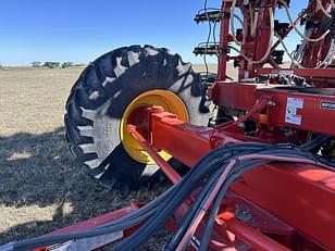 Main image Bourgault 3720 31