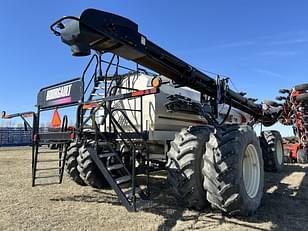 Main image Bourgault 3720 7