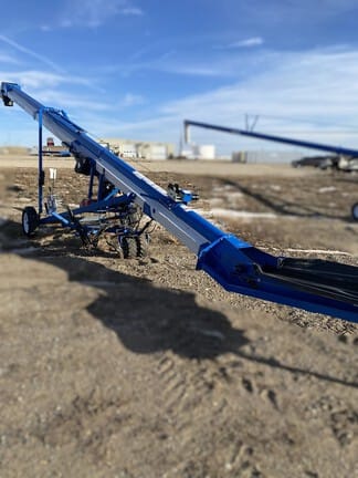 2015 Brandt 1545 Equipment Image0