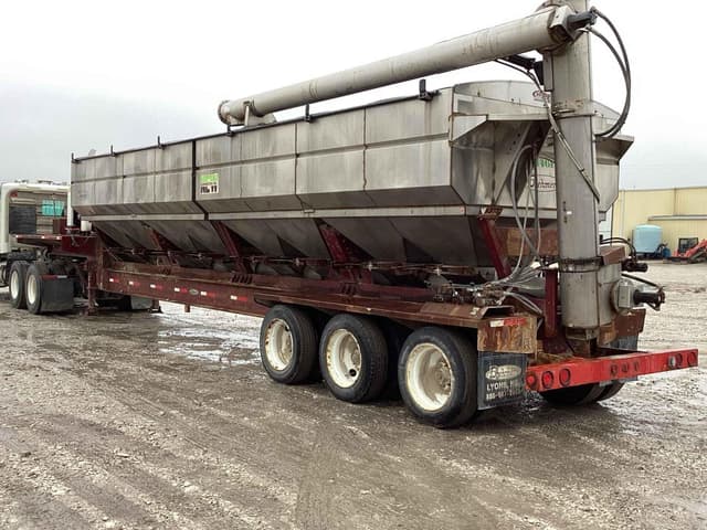 Image of Brehmer Fertilizer Tender equipment image 2
