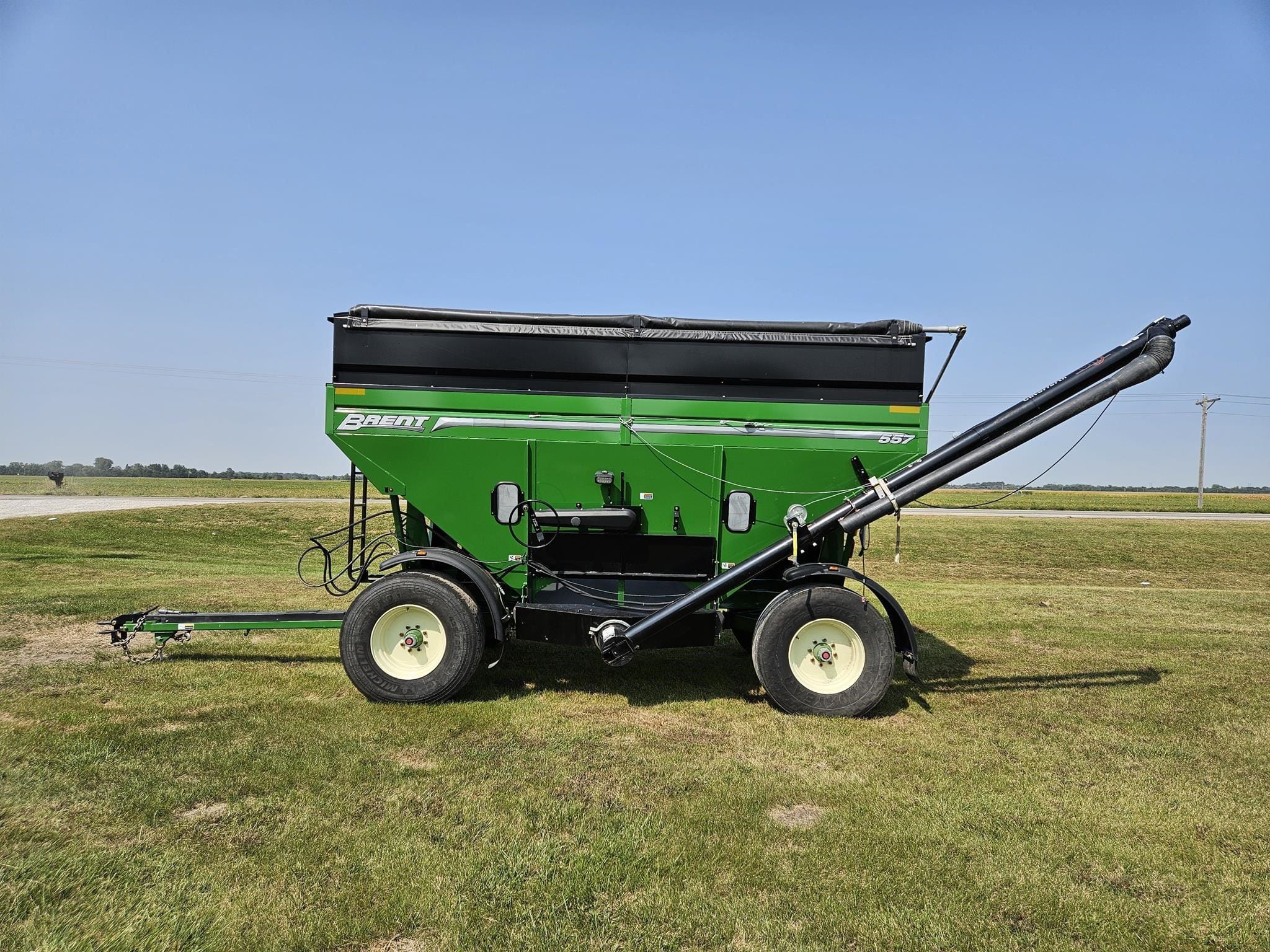 2015 Brent 557 Equipment Image0