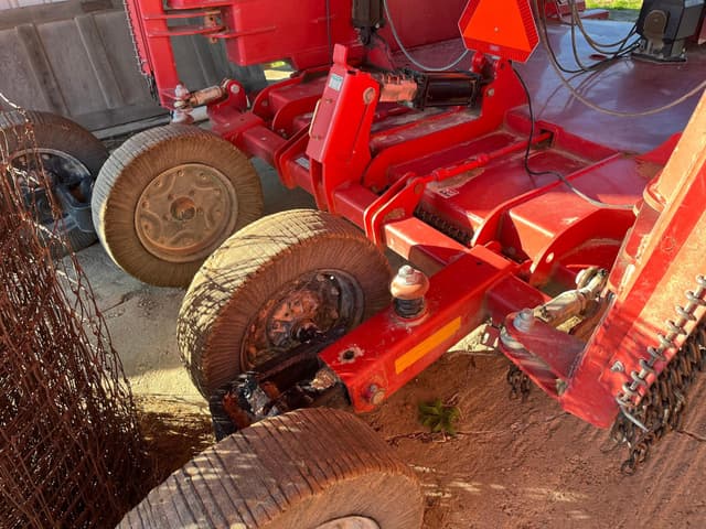 Image of Bush Hog 12820 equipment image 3