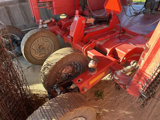 Image of Bush Hog 2820 equipment image 2