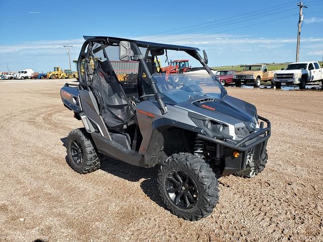 Image of Can-Am Commander XT  equipment image 1