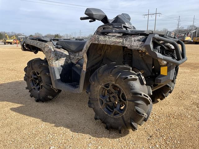 Image of Can-Am Outlander equipment image 3