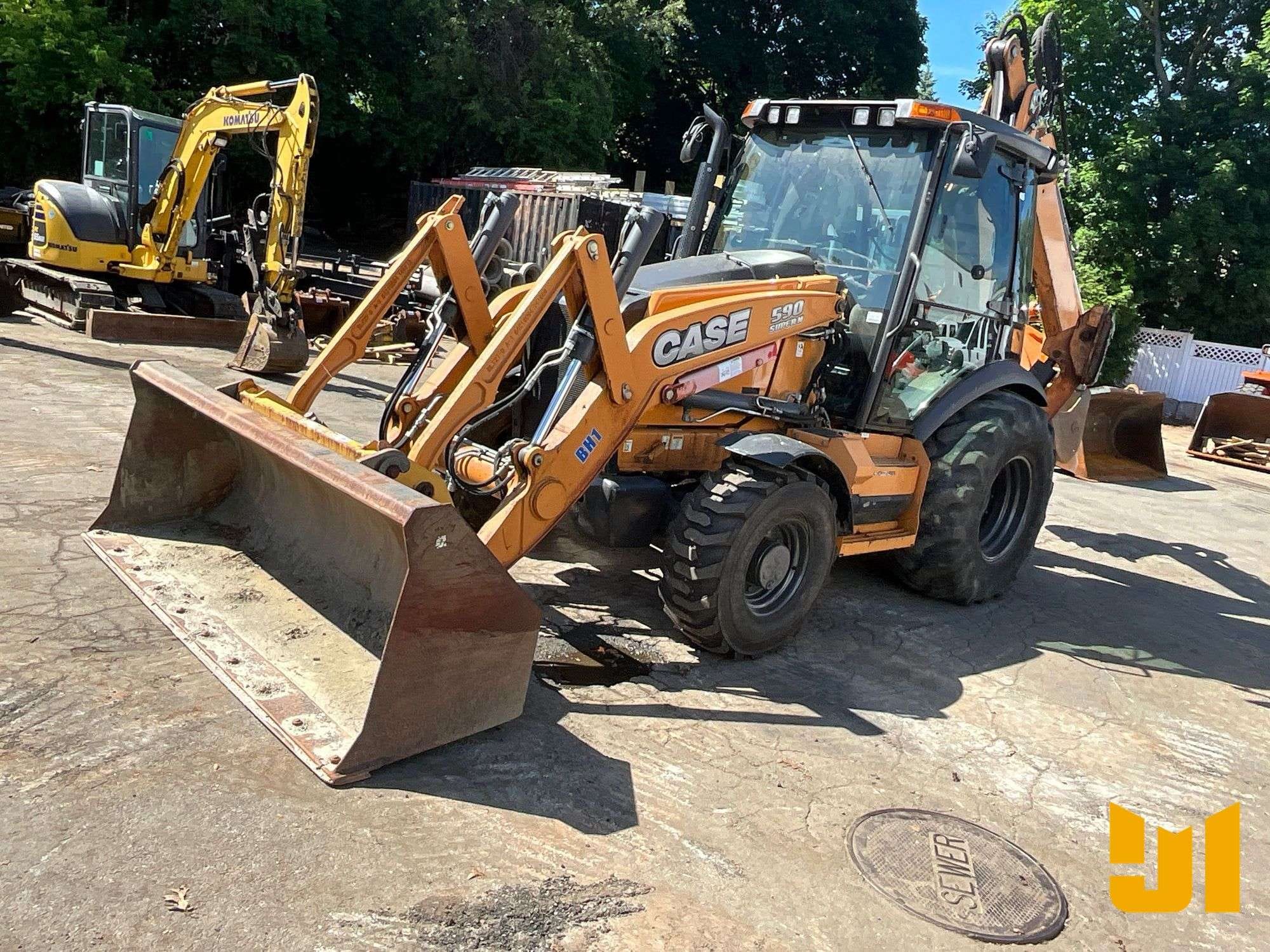 2015 Case 590 Super N Equipment Image0