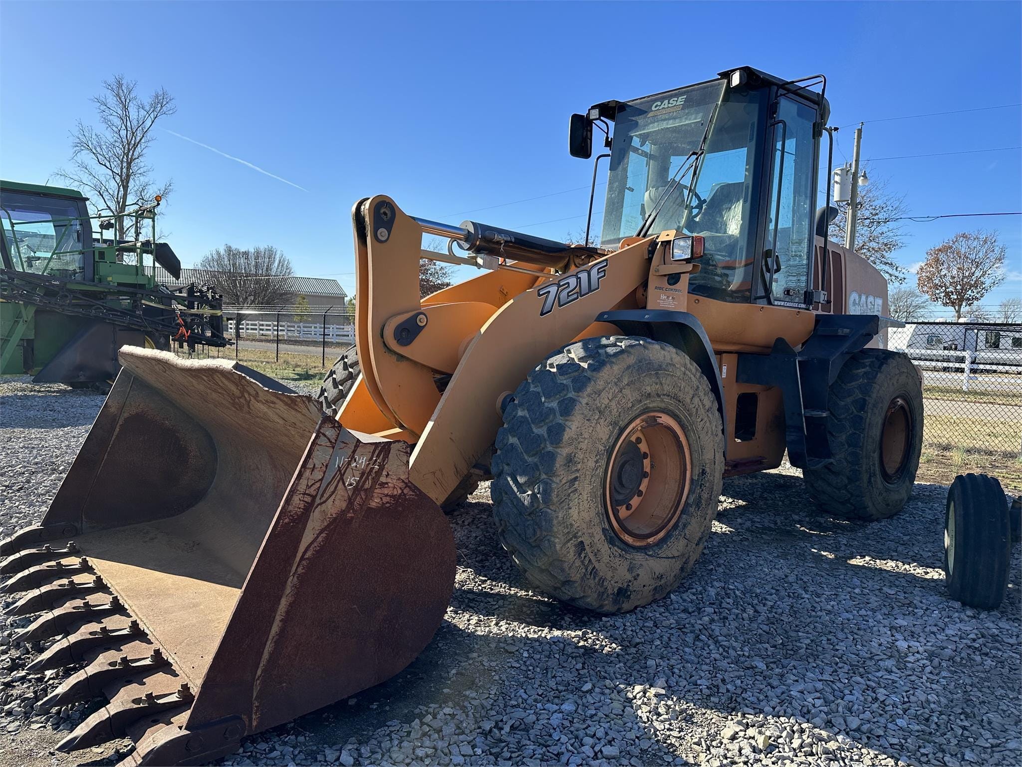 2015 Case 721F Equipment Image0