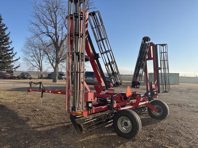 Image of Case IH 110 equipment image 3