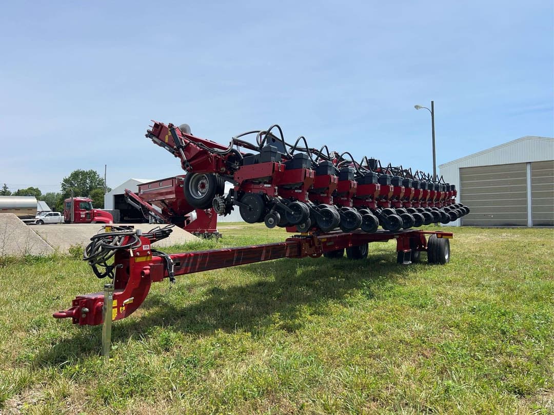Image of Case IH 1245 Primary image