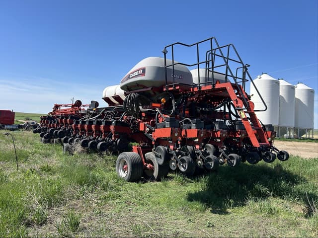 Image of Case IH 1265 equipment image 4