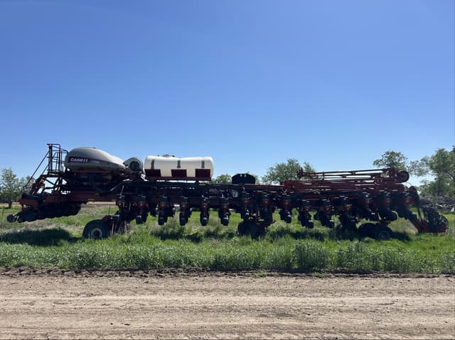 Image of Case IH 1265 equipment image 1