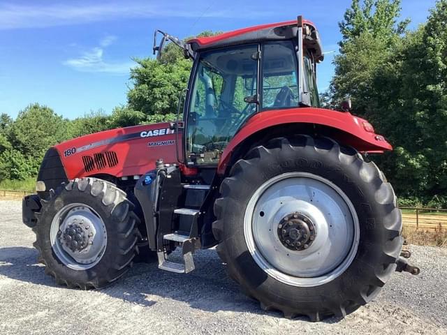 Image of Case IH Magnum 180 equipment image 2