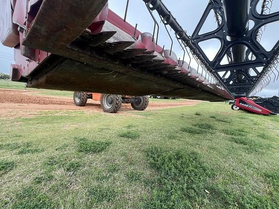 Image of Case IH 2030 equipment image 2