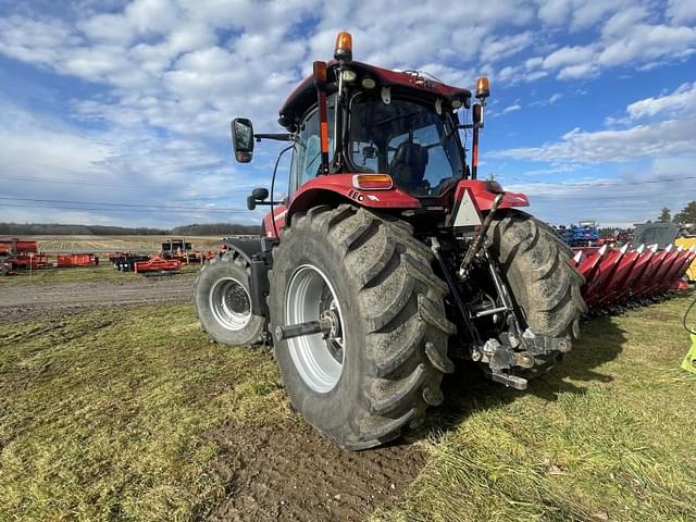 Image of Case IH 220 equipment image 2