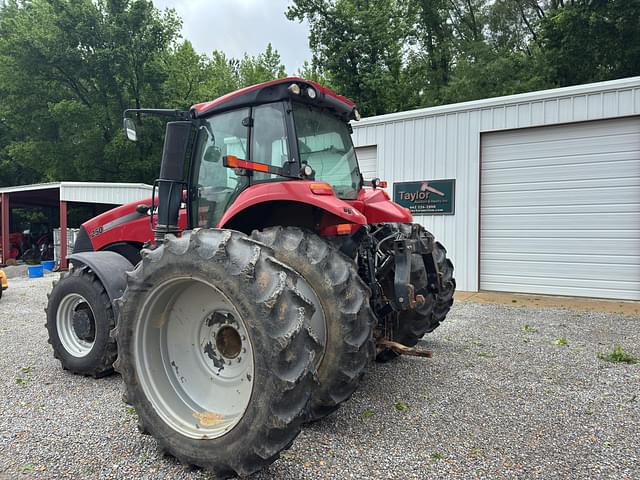 Image of Case IH Magnum 250 equipment image 2