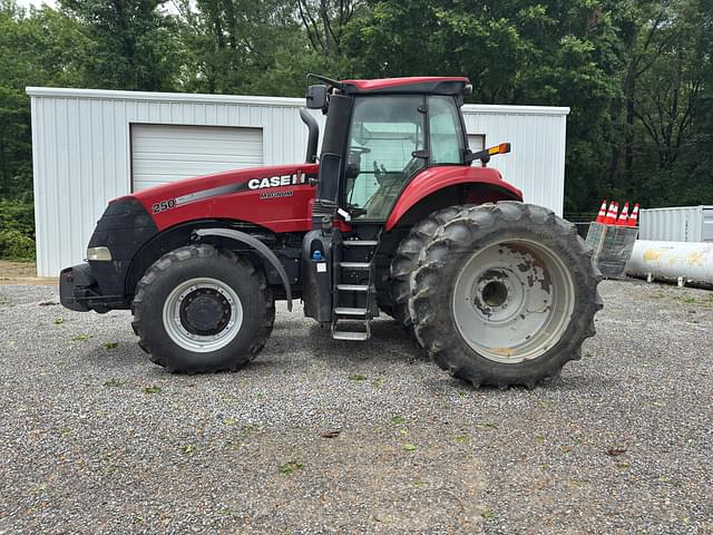 Image of Case IH Magnum 250 equipment image 1