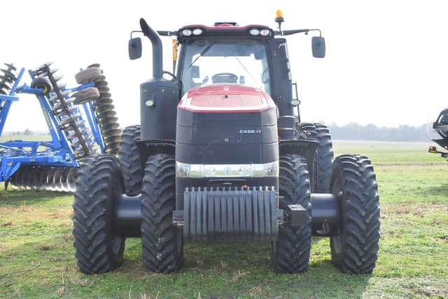 Image of Case IH Magnum 280 equipment image 3