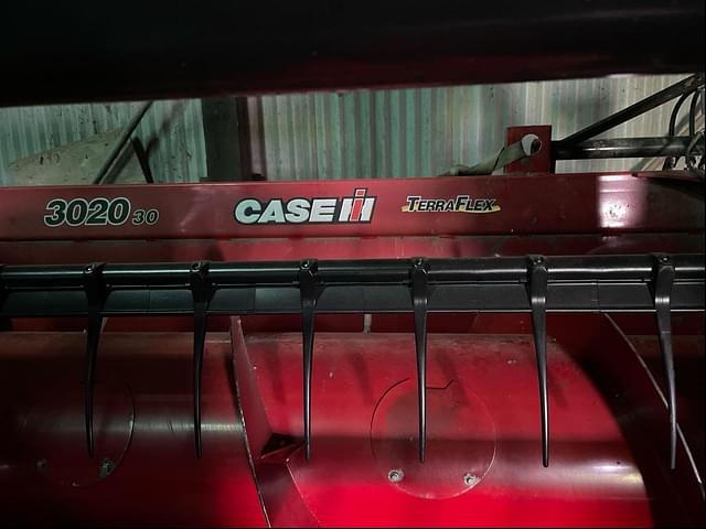 Image of Case IH 3020 equipment image 4