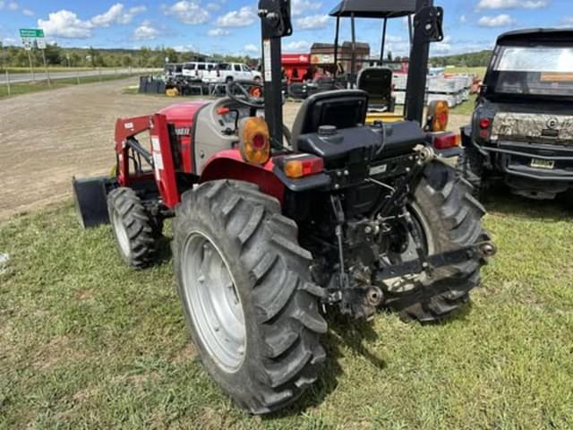 Image of Case IH Farmall 30A equipment image 3