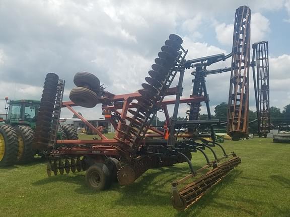 Image of Case IH 330 Turbo Till equipment image 2