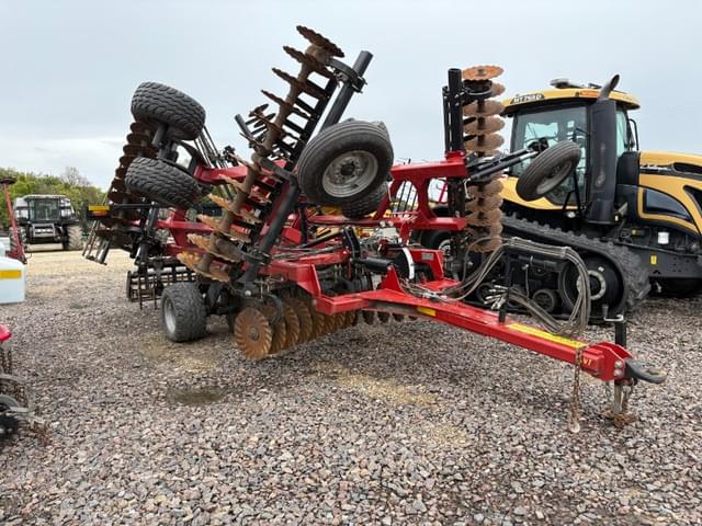 Image of Case IH 335VT equipment image 1