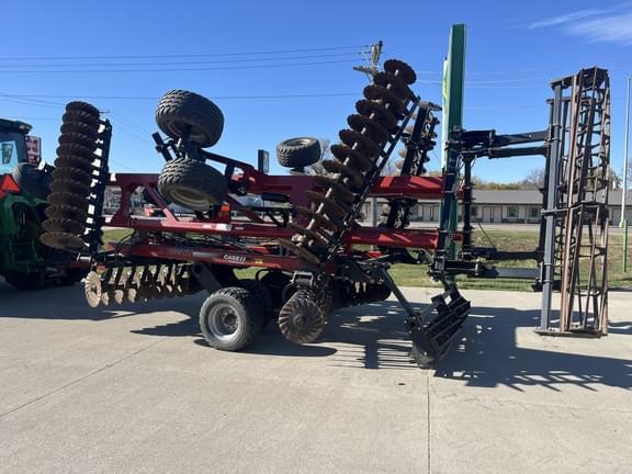 Image of Case IH 335VT equipment image 2