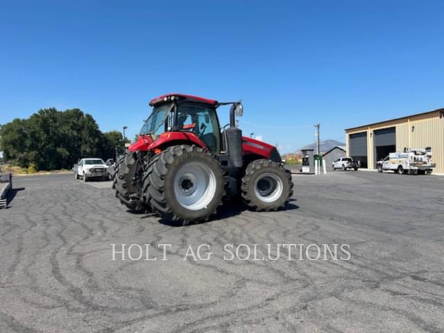 Image of Case IH Magnum 340 equipment image 3