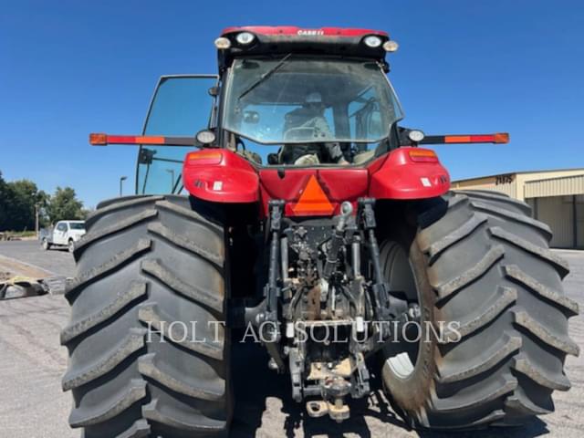 Image of Case IH Magnum 340 equipment image 2
