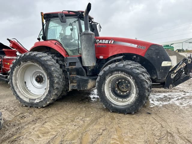 Image of Case IH Magnum 340 equipment image 3