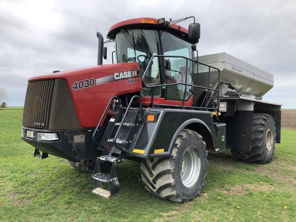Main image Case IH Titan 4030