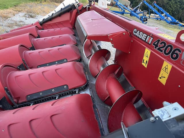 Image of Case IH 4206 equipment image 2