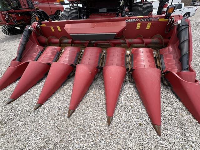 Image of Case IH 4406 equipment image 3