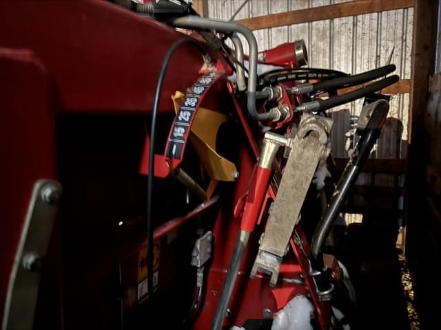 Image of Case IH 4412F equipment image 4