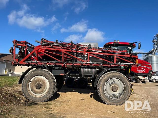 Image of Case IH Patriot 4430 equipment image 4