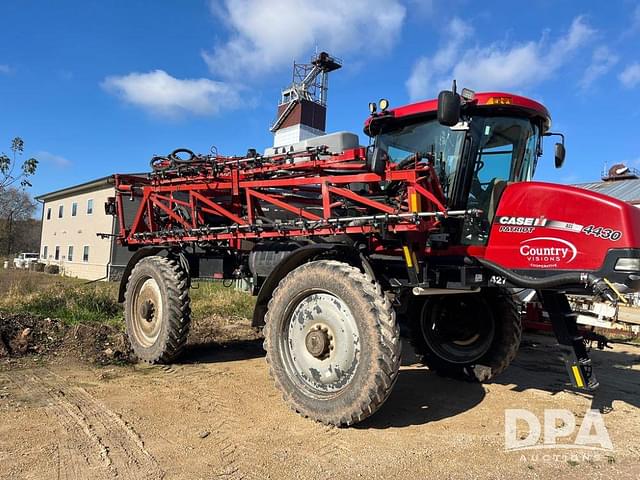 Image of Case IH Patriot 4430 equipment image 1