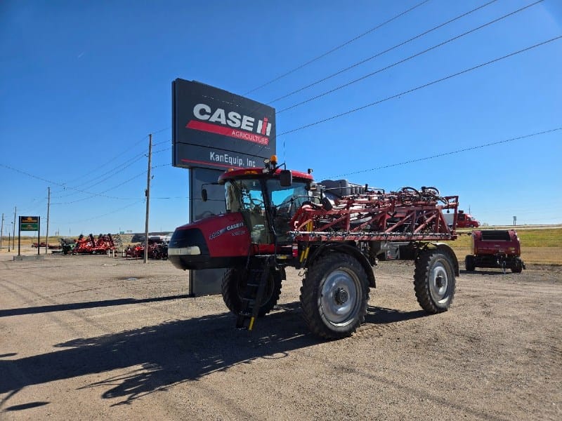 2015 Case IH Patriot 4440 Equipment Image0