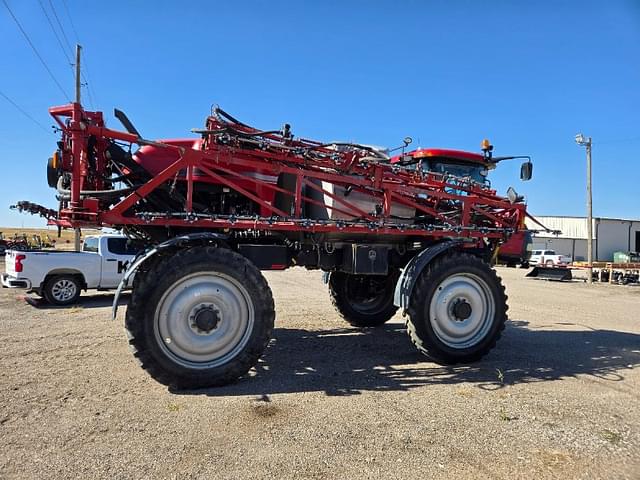 Image of Case IH Patriot 4440 equipment image 3