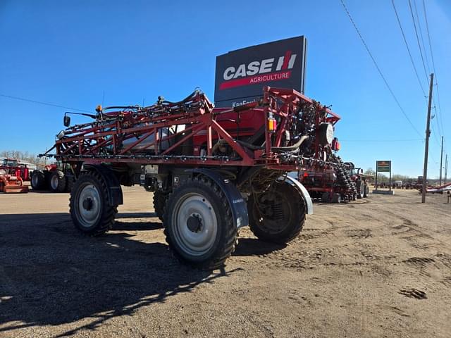 Image of Case IH Patriot 4440 equipment image 2