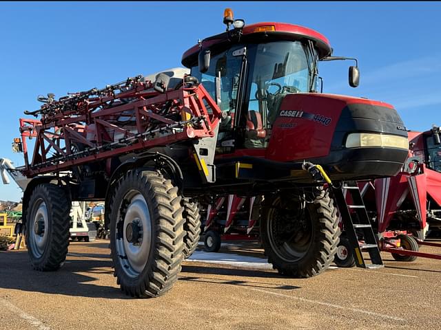 Image of Case IH Patriot 4440 equipment image 1