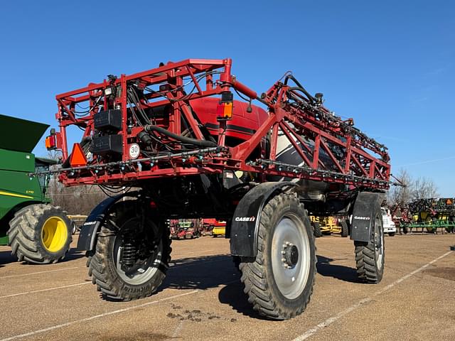 Image of Case IH Patriot 4440 equipment image 3