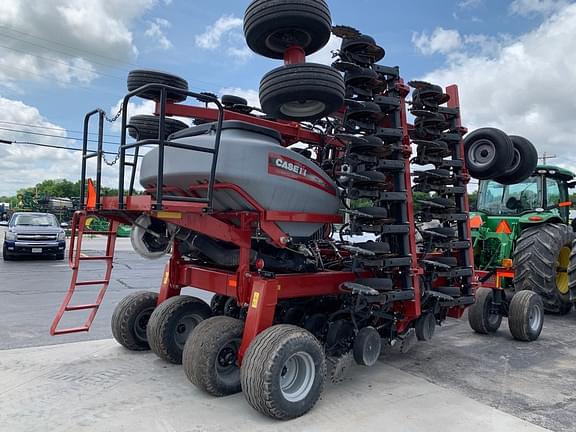 Image of Case IH Precision Disk 500T equipment image 4