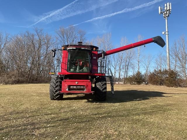 Image of Case IH 5140 equipment image 2