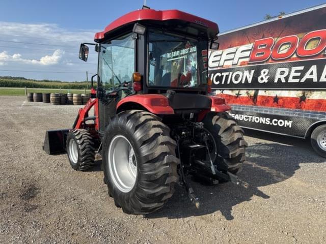 Image of Case IH Farmall 55C equipment image 2