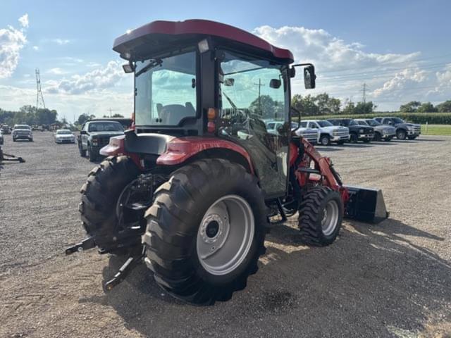 Image of Case IH Farmall 55C equipment image 4