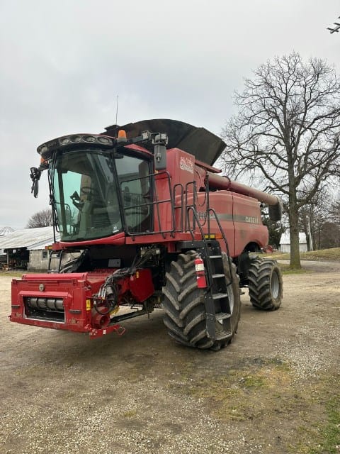 2015 Case IH 6140 Equipment Image0