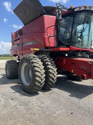Main image Case IH 7240