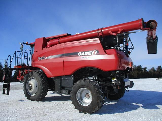 Image of Case IH 7240 equipment image 4