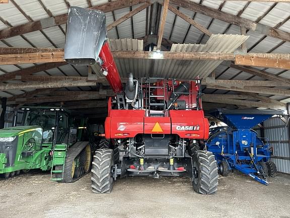 Image of Case IH 7240 equipment image 3